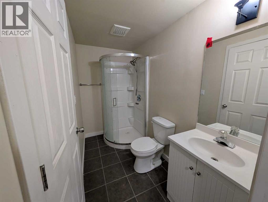 114 Castledale Way NE - 24
