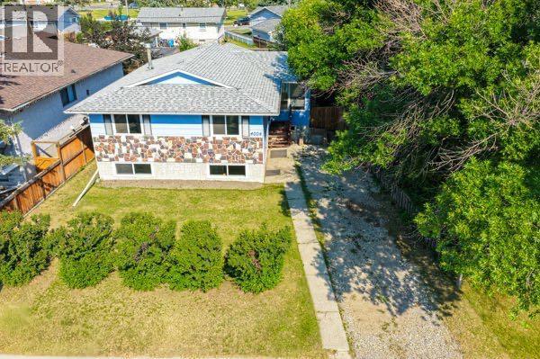 4004 79 Street NW - 1