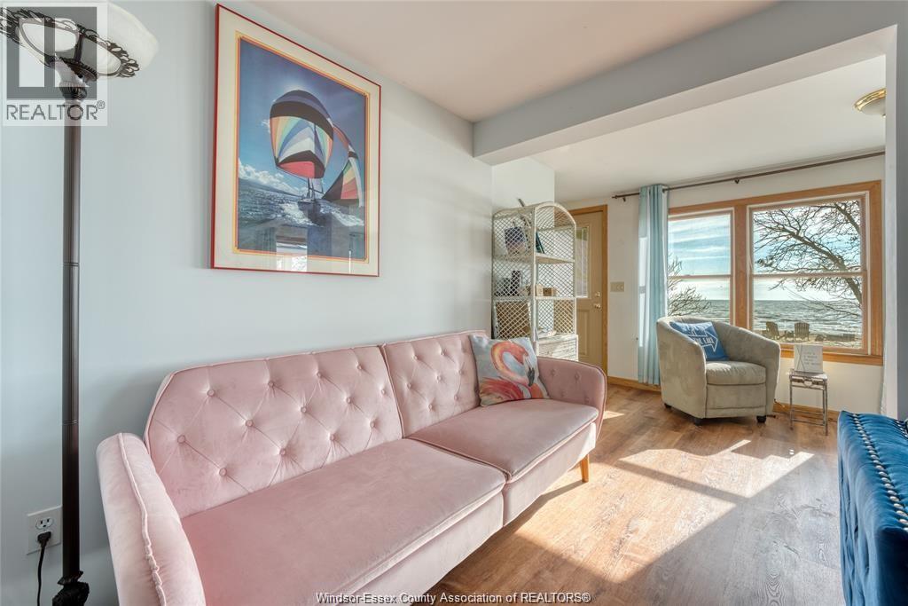 1049 HERITAGE ROAD - 12