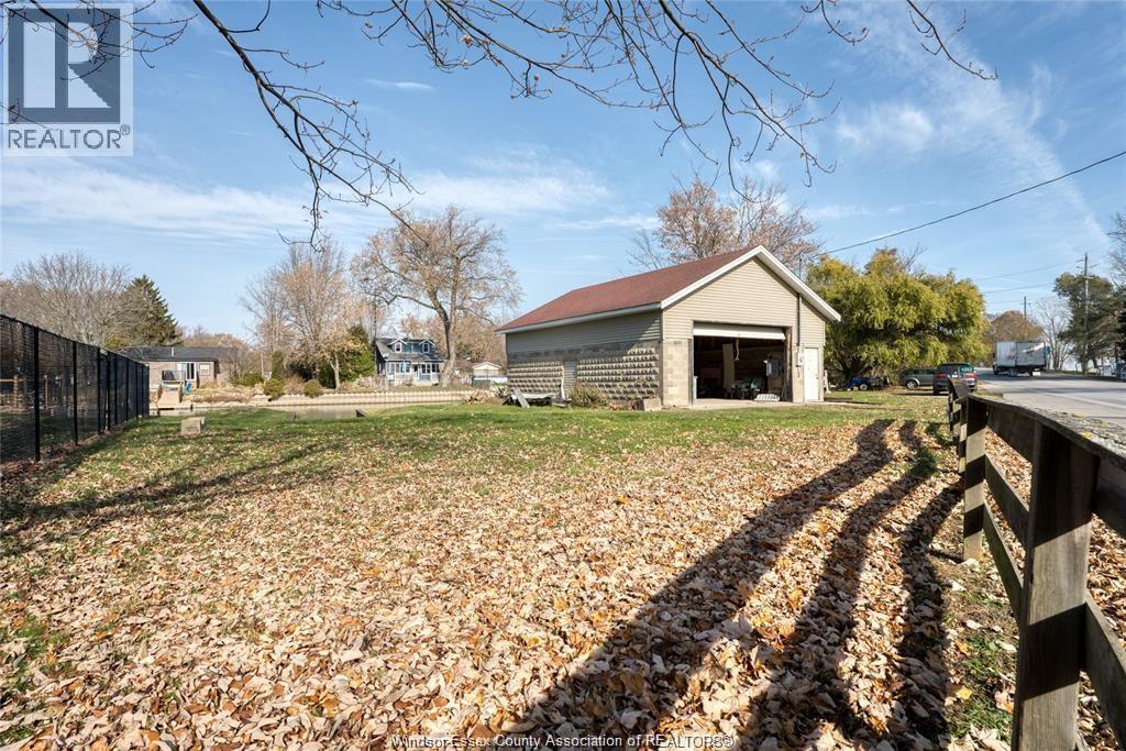 1049 HERITAGE ROAD - 36