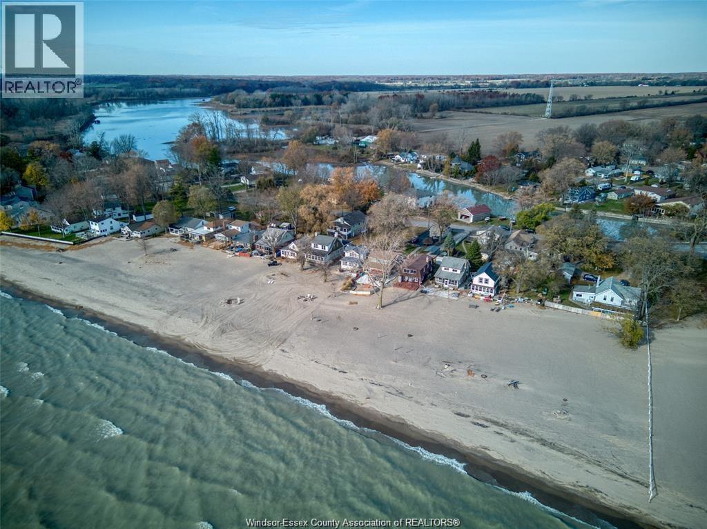 1049 HERITAGE ROAD - 39