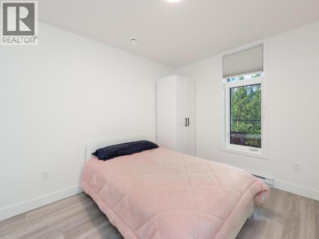 202-20 WANN ROAD - 13