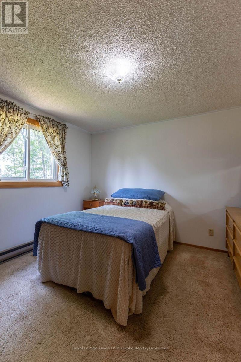 950 MUSKOKA #3 ROAD N - 15