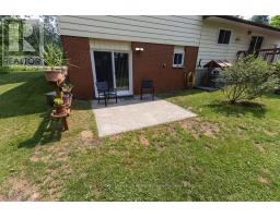 950 Muskoka #3 Road N, Huntsville, ON P1H1E2 Photo 24