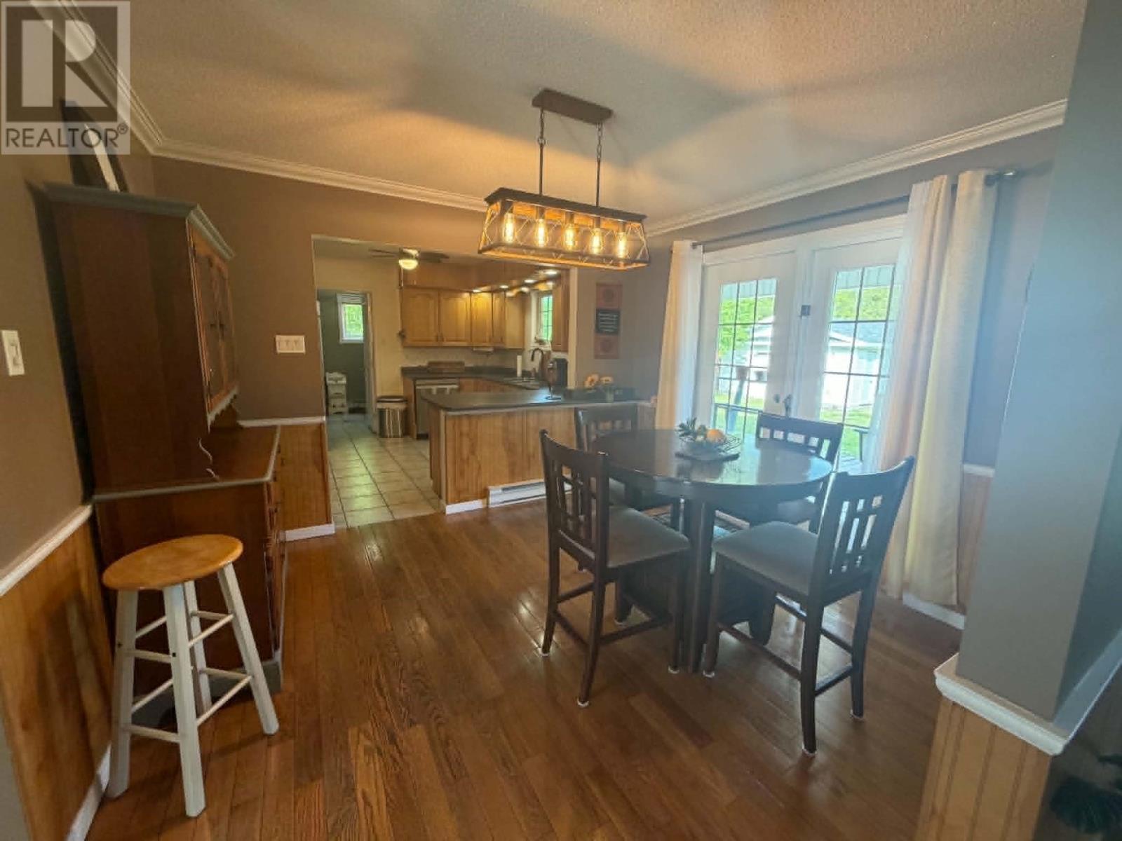 10 Mealey Mountain Road - Image 6