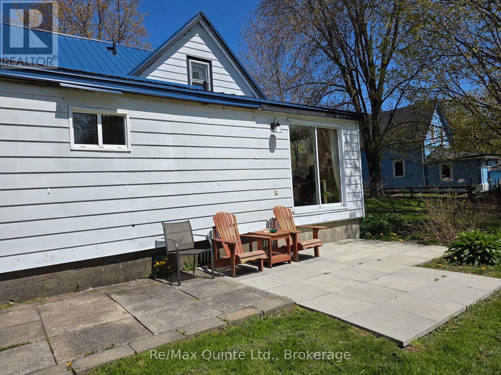 163 MAIN STREET - 5