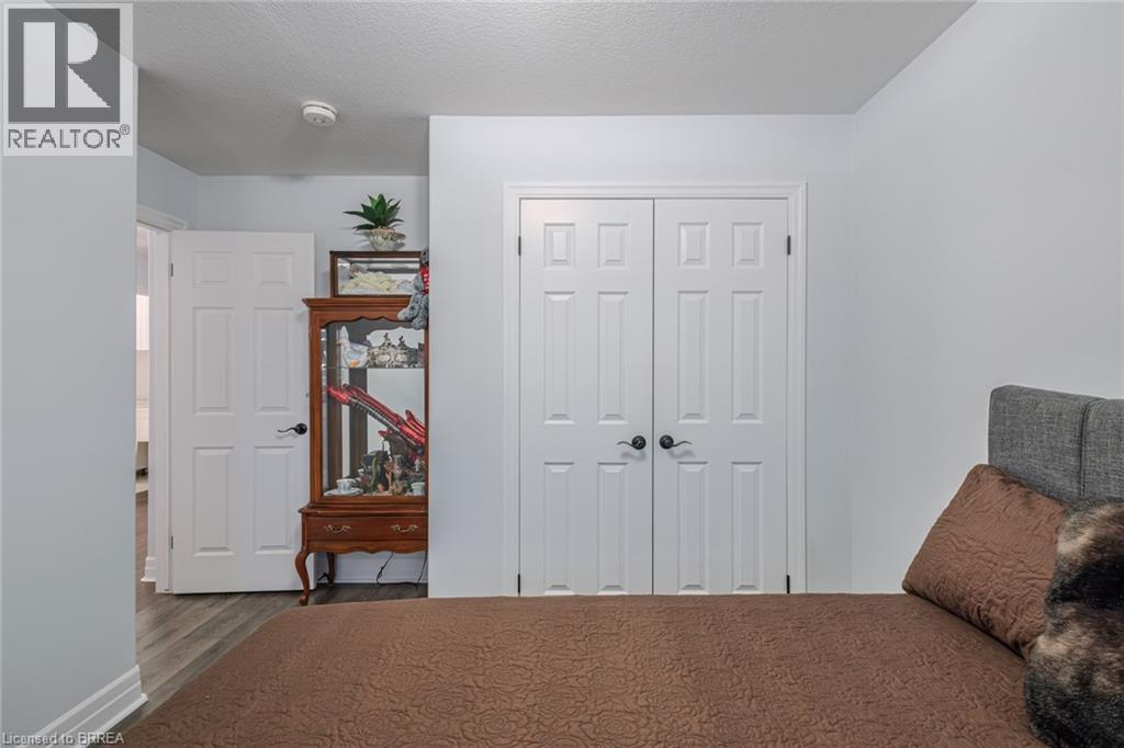 87 GRANDVILLE Circle - 17