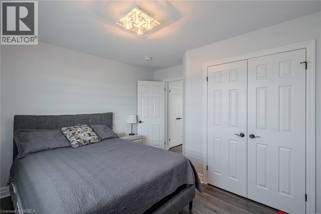 87 GRANDVILLE Circle - 23