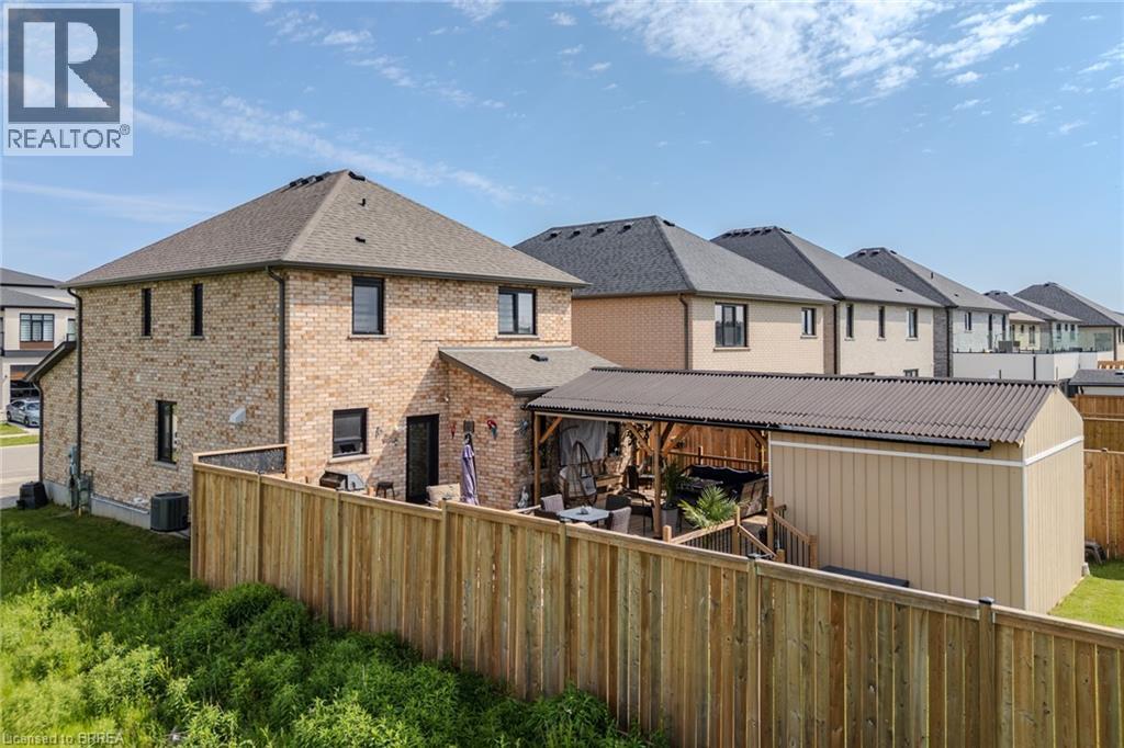 87 GRANDVILLE Circle - 46