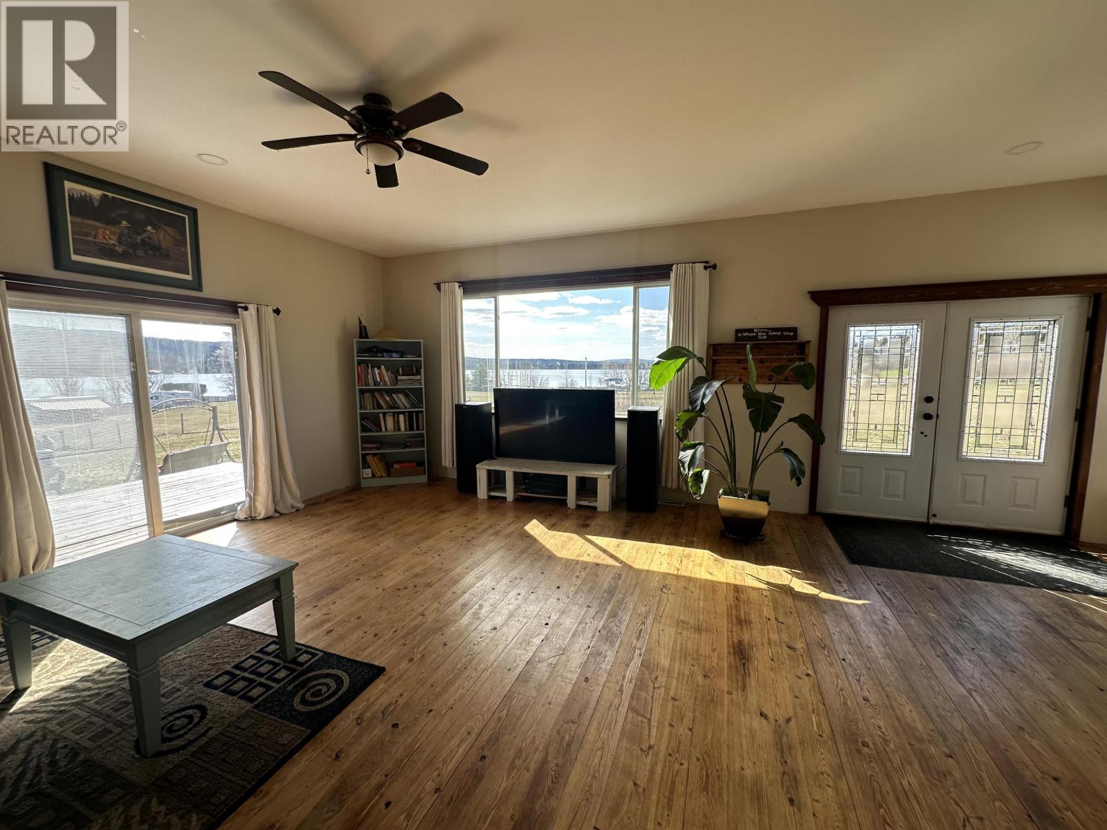 4242 SPUR ROAD - 18