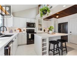 4209 Muskoka Road 117 Unit# 3, Lake Of Bays, ON P0B1A0 Photo 18