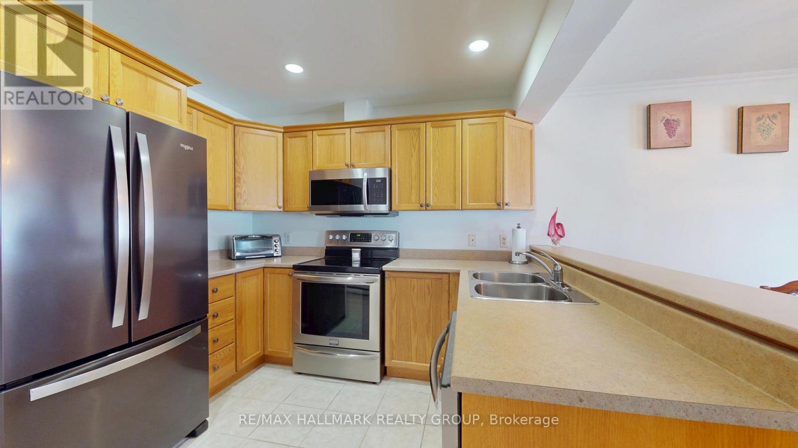 #1102 237 OAK STREET W - 14