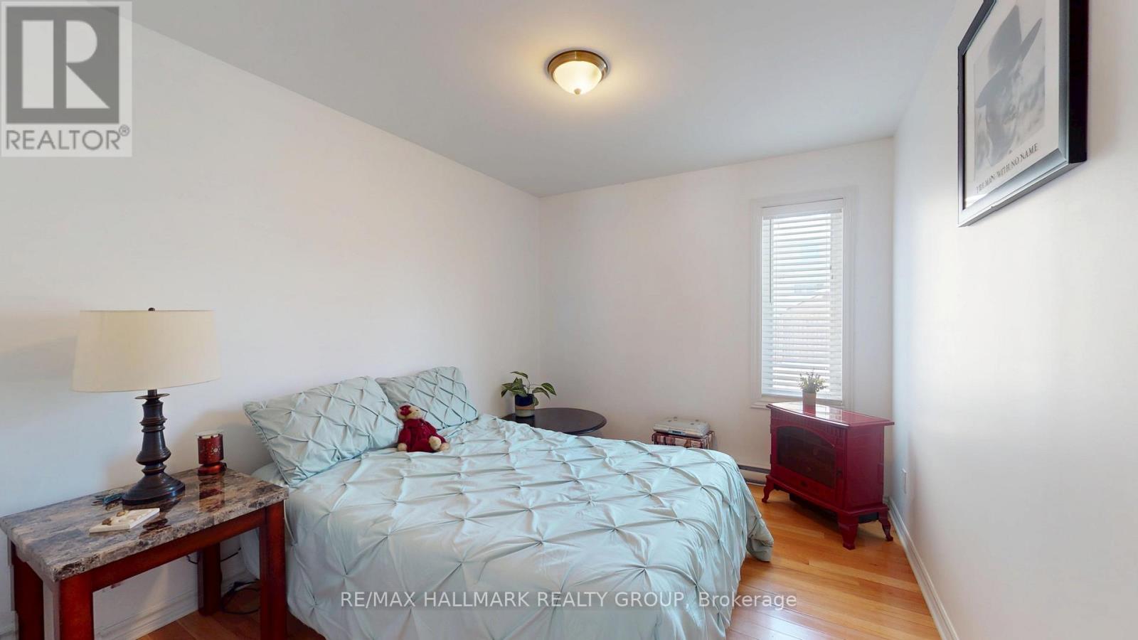 #1102 237 OAK STREET W - 21