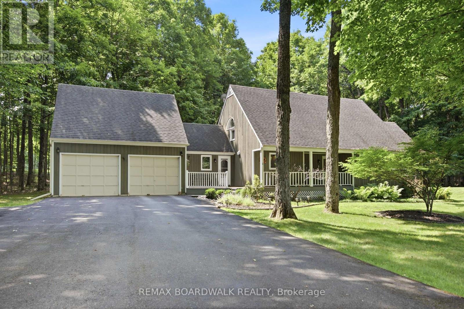 123 POOLE DRIVE - 3