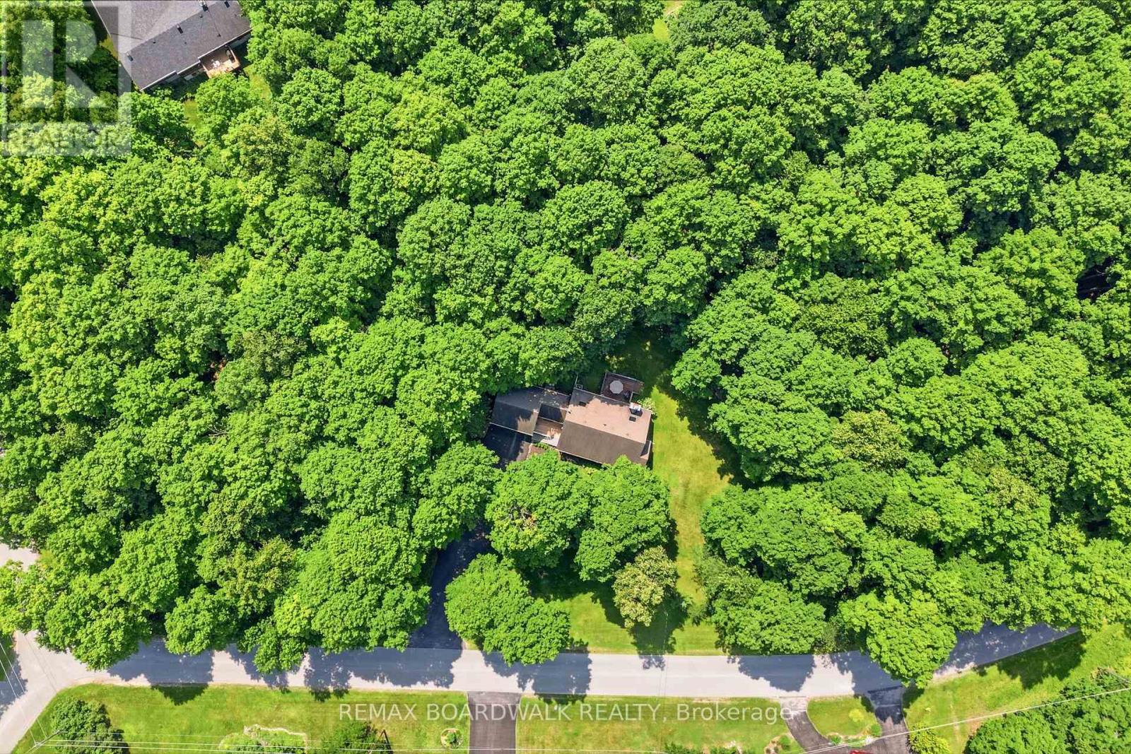 123 POOLE DRIVE - 32