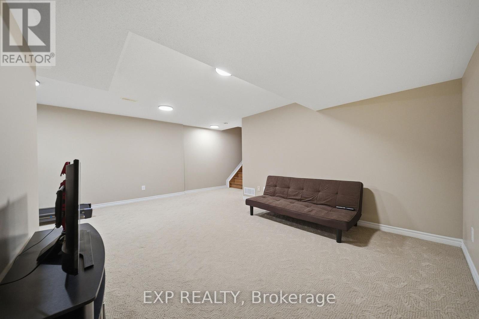 4265 KELLY FARM DRIVE - 23