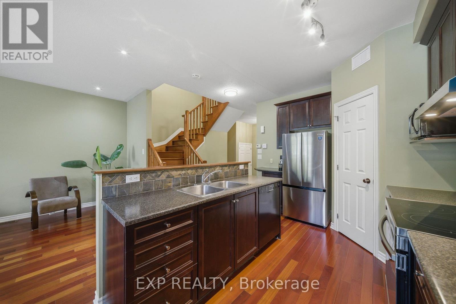 4265 KELLY FARM DRIVE - 8