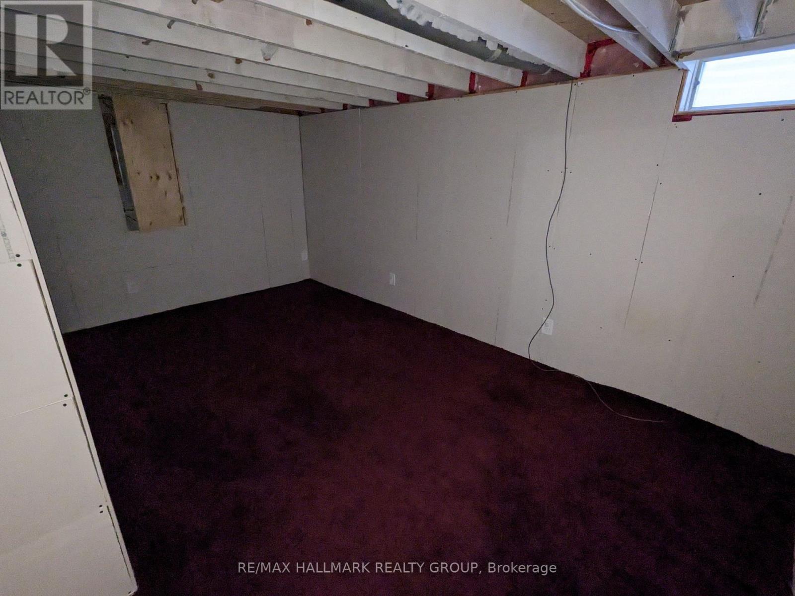 3 Bed, 2 Bath House for Rent in Ottawa – 21 – 6464 COLONY SQUARE, Ottawa – MLS# X13584516 - Image 27