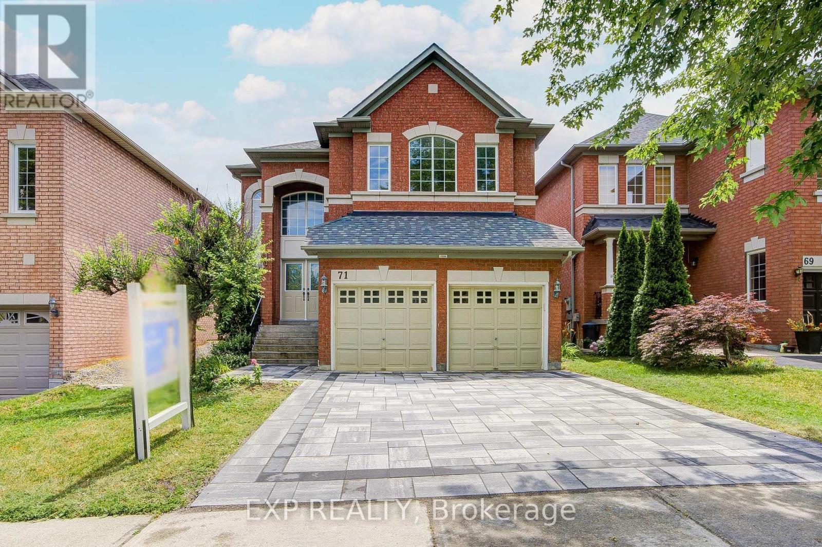 Listing photo of 71 FUTURA AVENUE