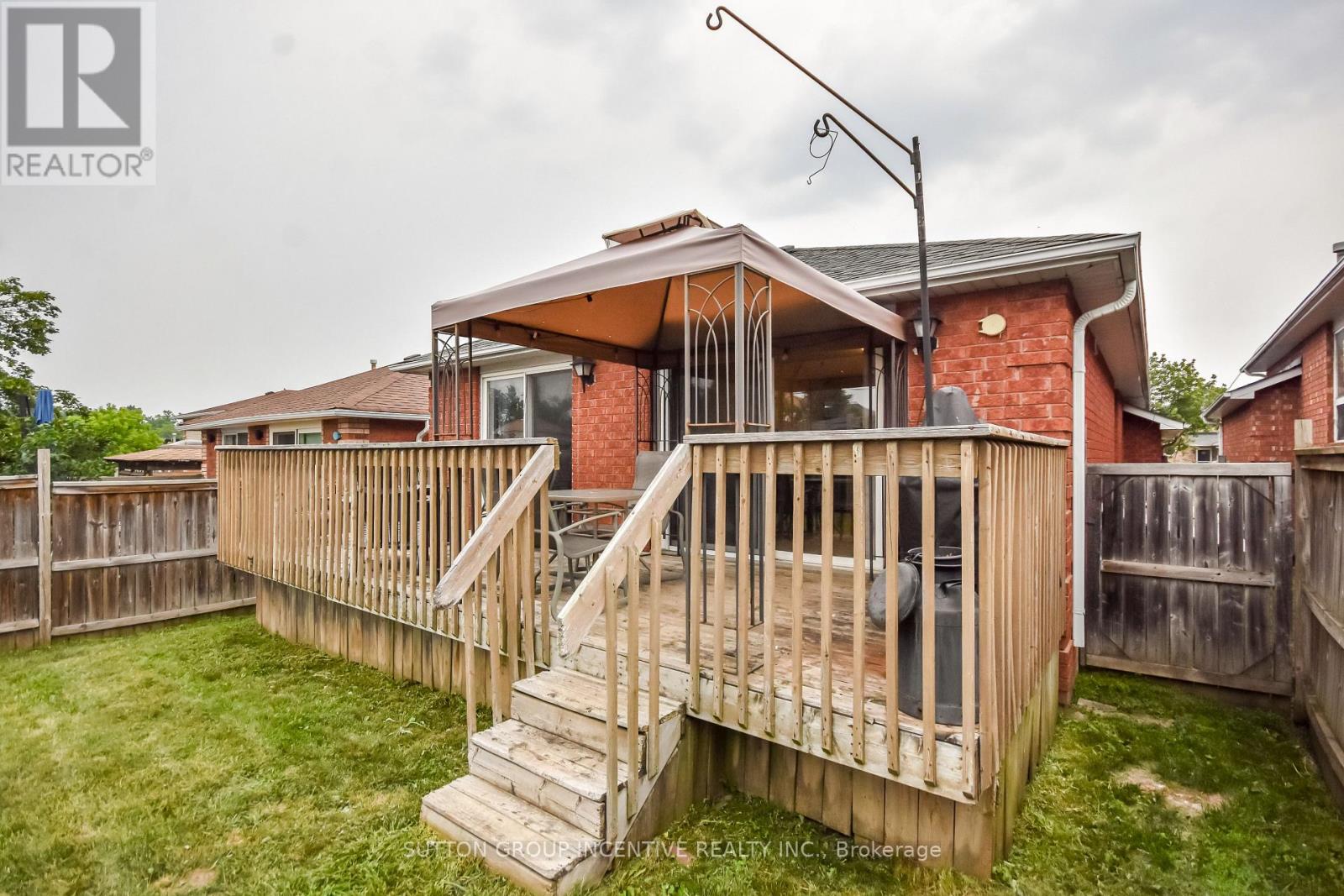 22 PEREGRINE ROAD - 27