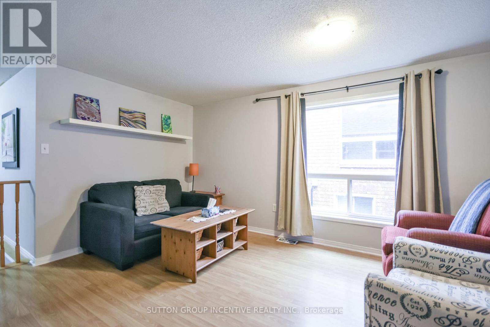 22 PEREGRINE ROAD - 4