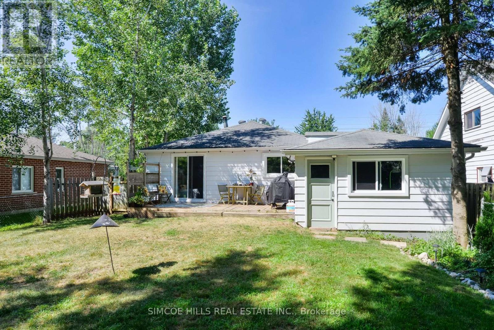 3433 BEACHVIEW AVENUE - 2