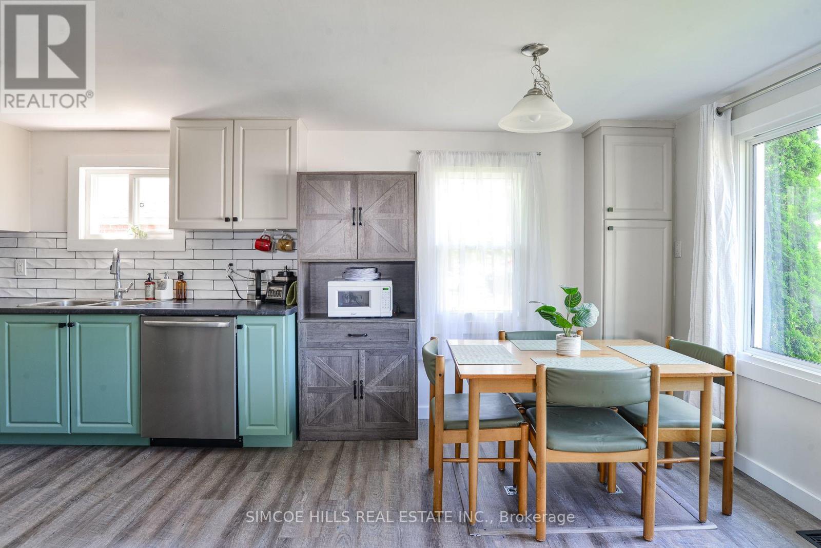 3433 BEACHVIEW AVENUE - 7