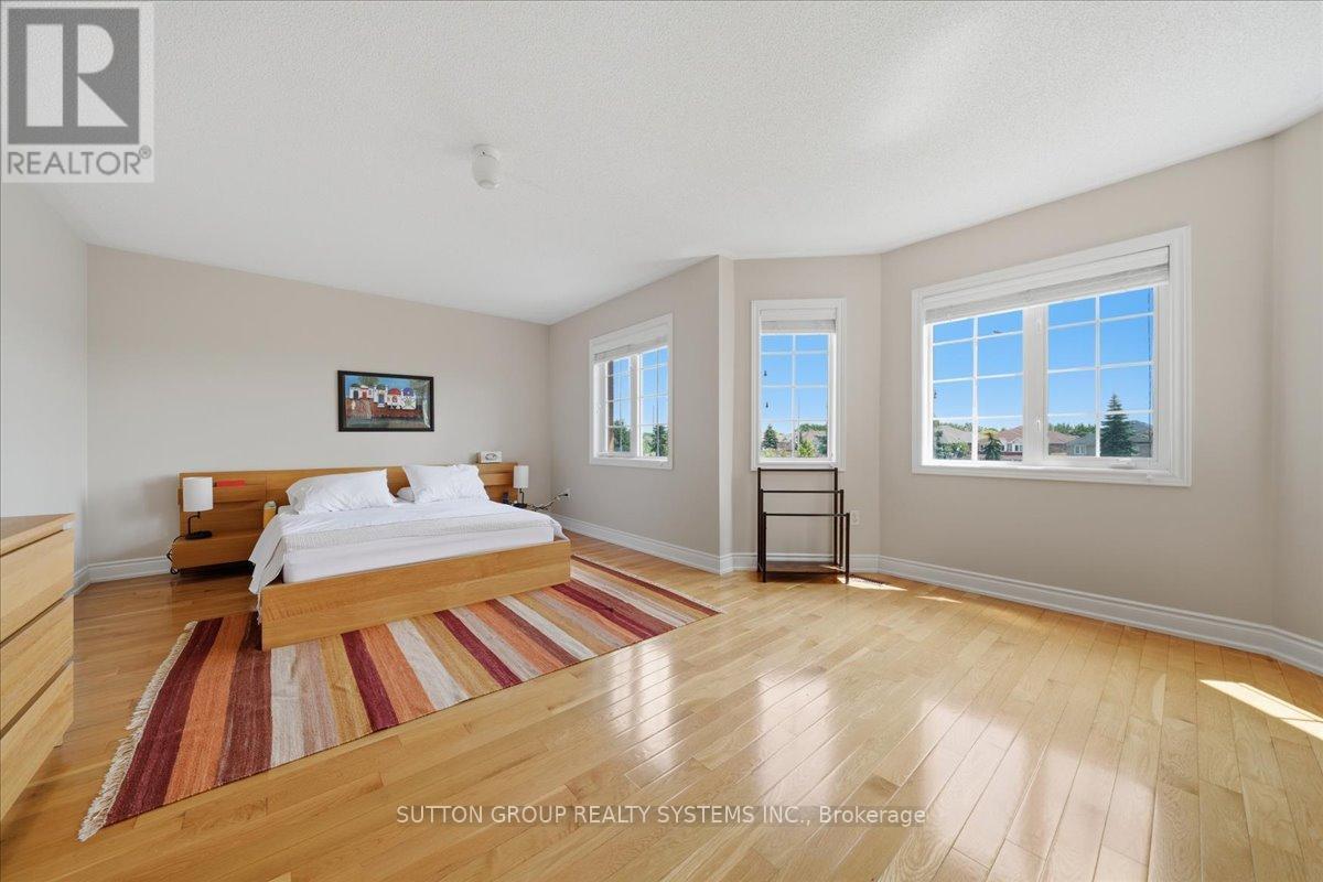 1382 AVON DRIVE - 20