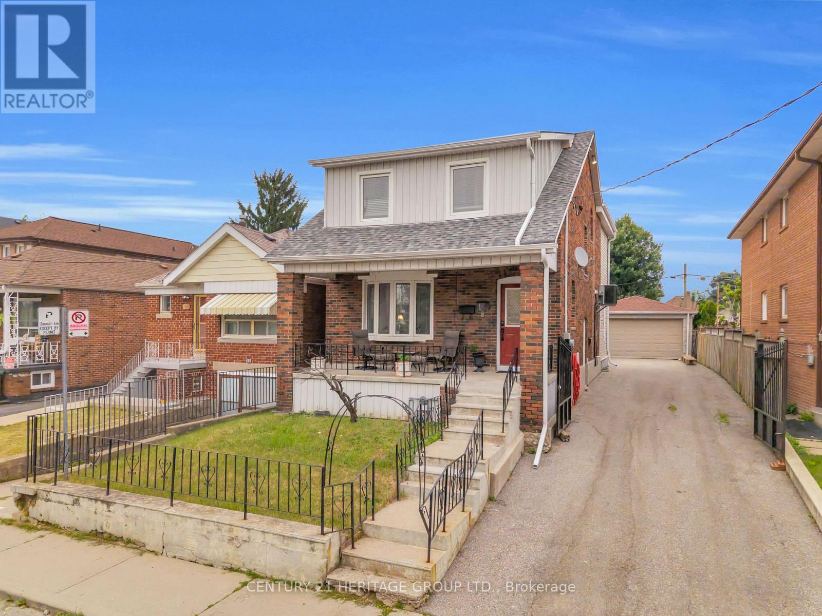 33 SANDERSTEAD AVENUE - 4