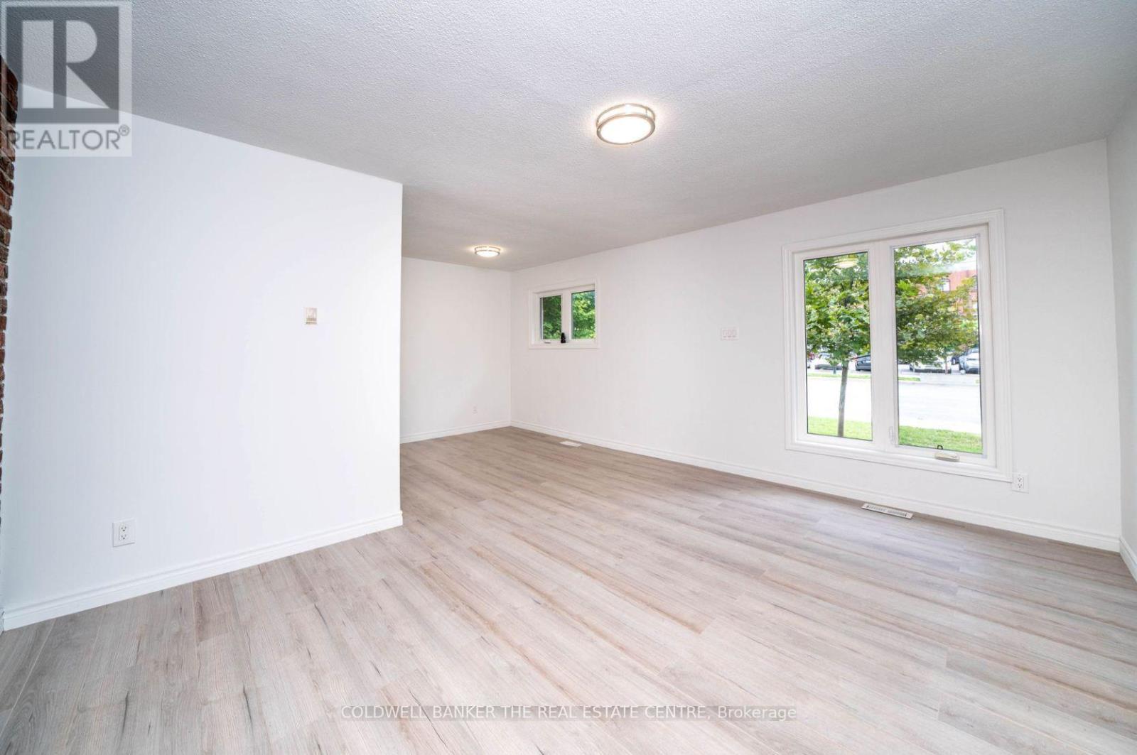 2966 ISLINGTON AVENUE - 16