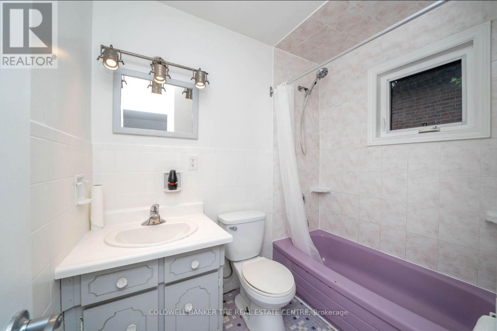 2966 ISLINGTON AVENUE - 19