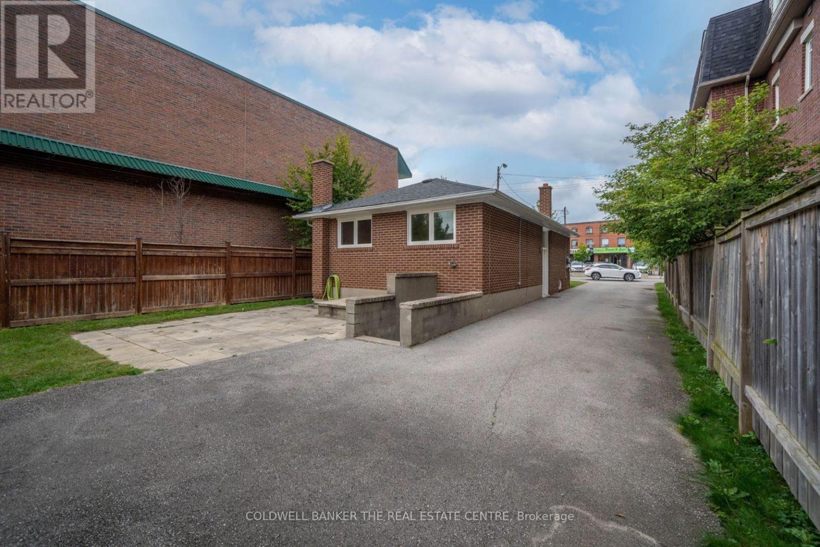 2966 ISLINGTON AVENUE - 7