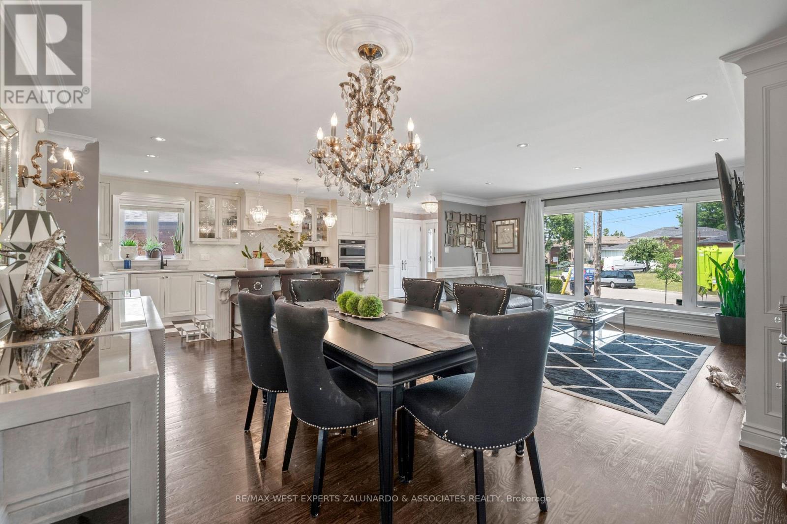 17 KRIEGER CRESCENT - 15