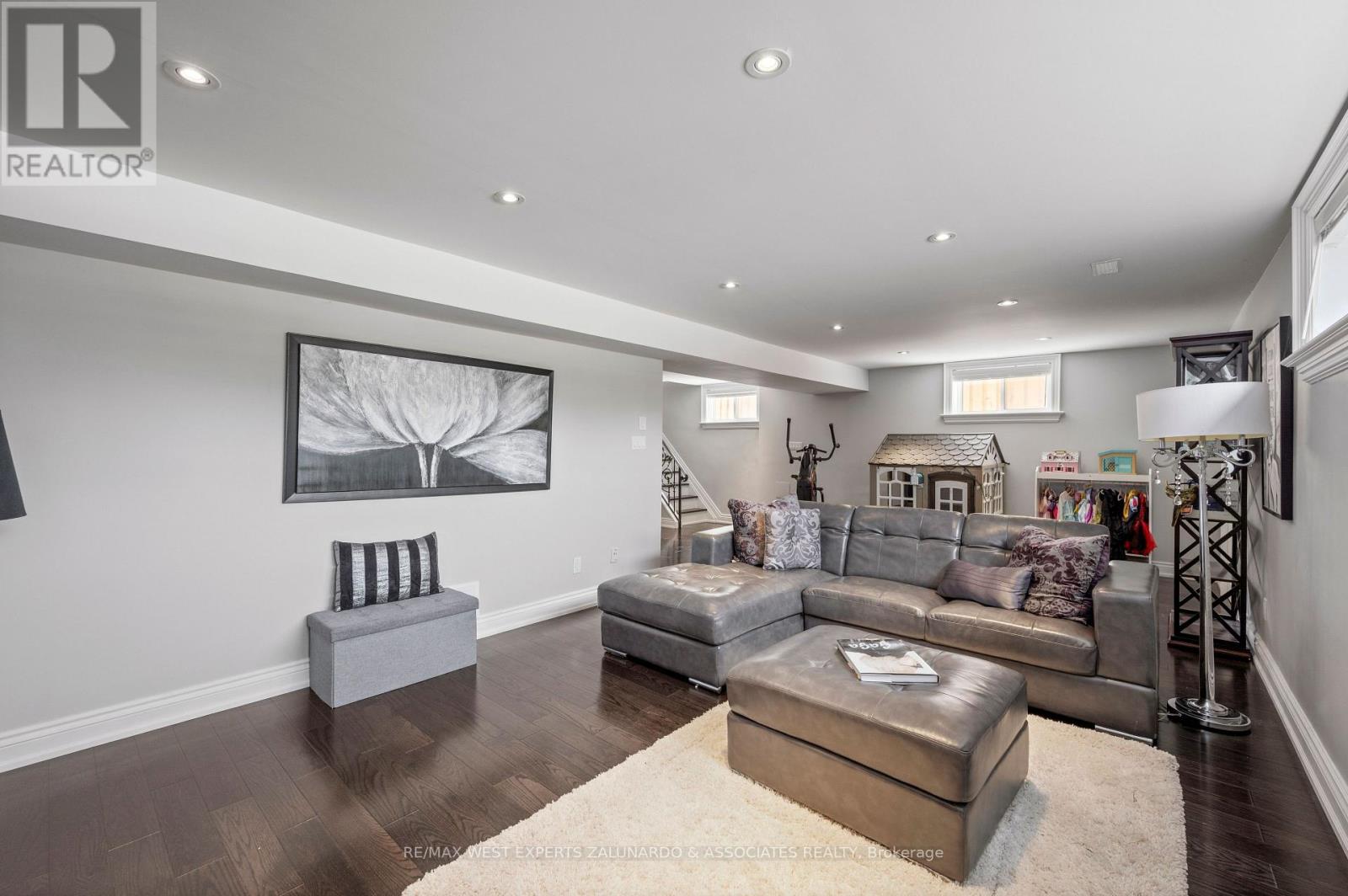 17 KRIEGER CRESCENT - 31