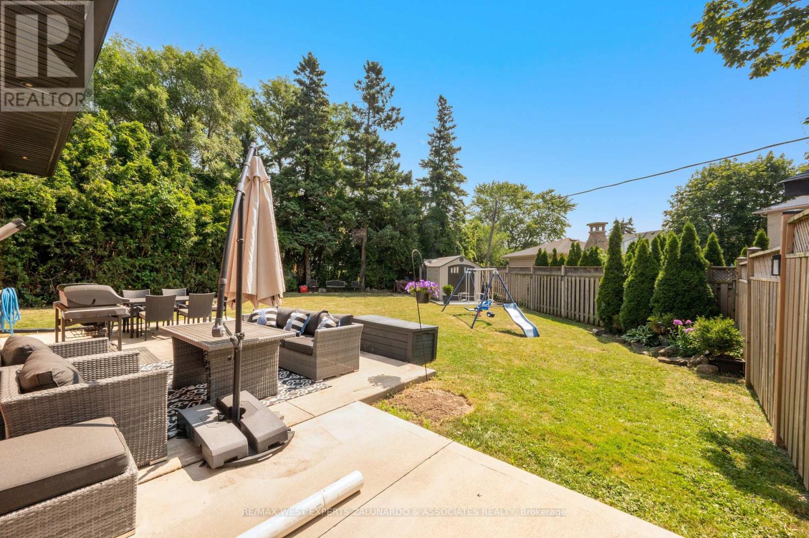 17 KRIEGER CRESCENT - 40