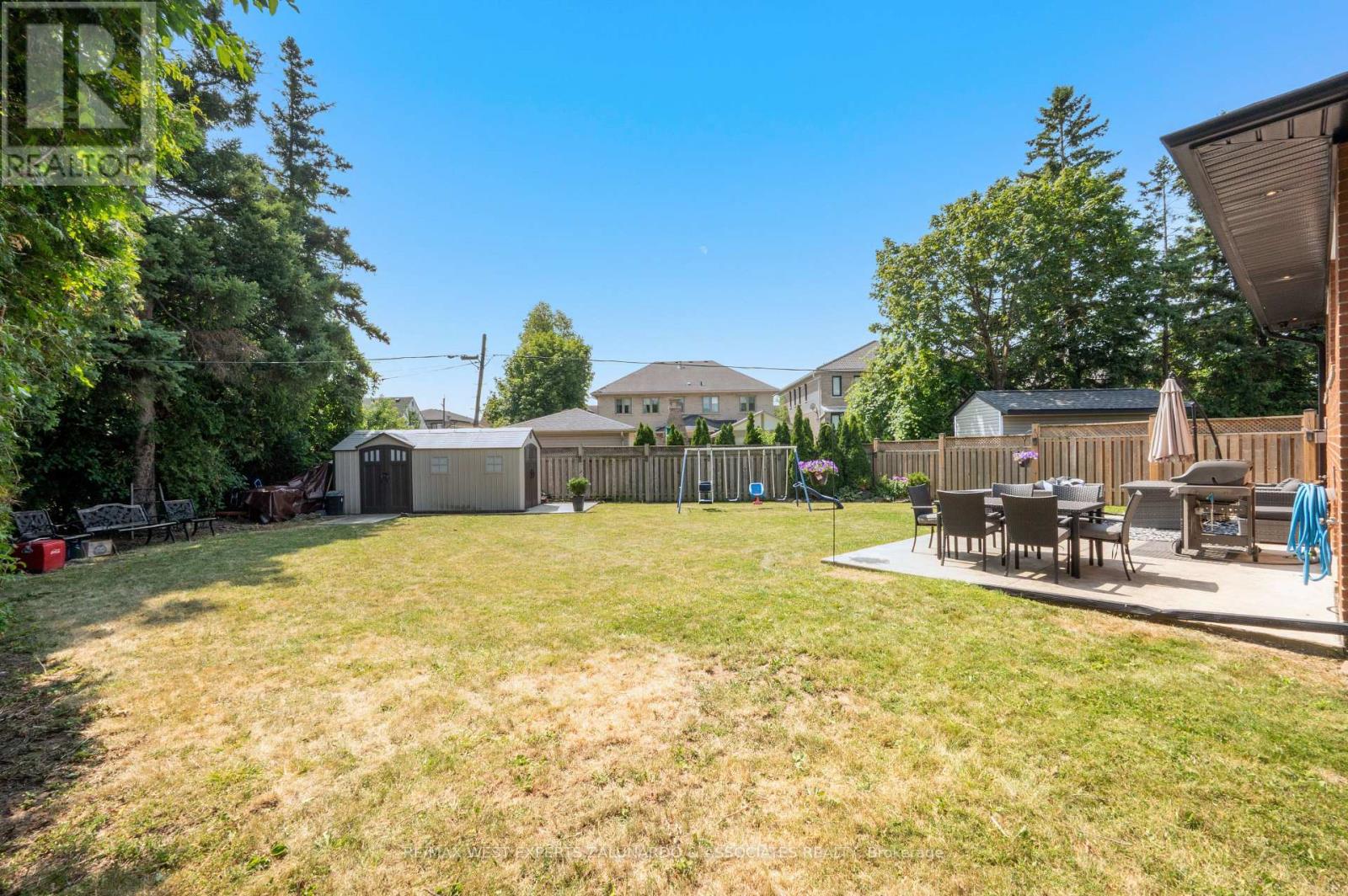 17 KRIEGER CRESCENT - 41