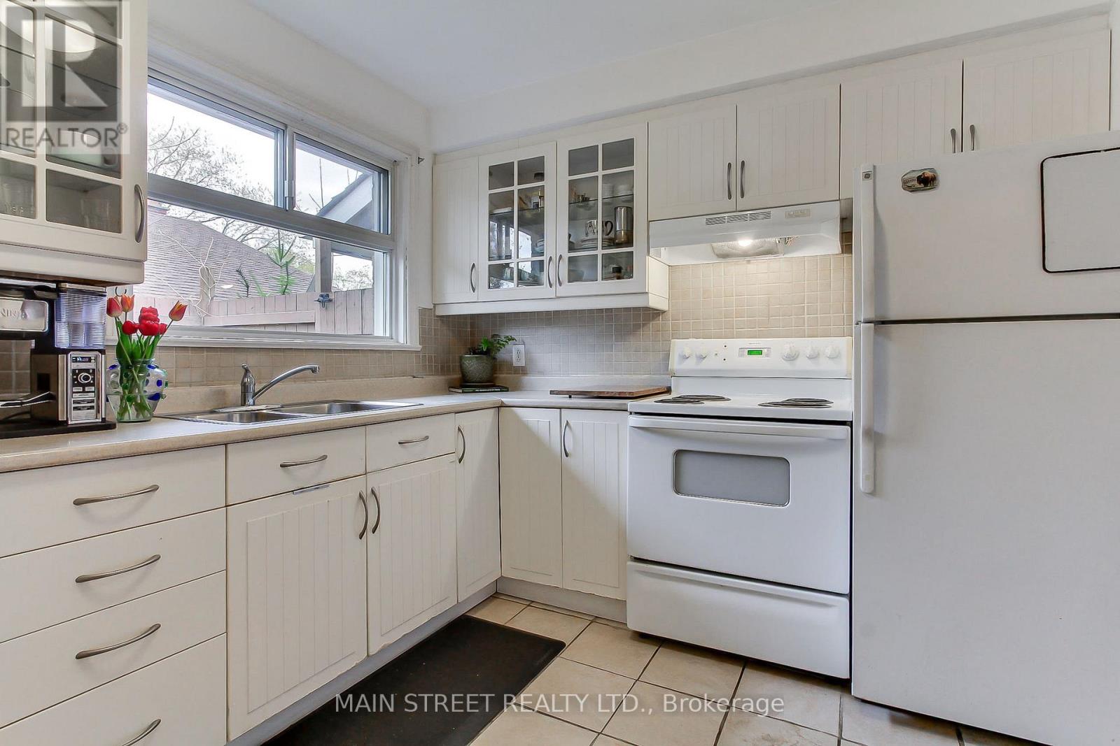 14 WESTHAMPTON DRIVE - 13
