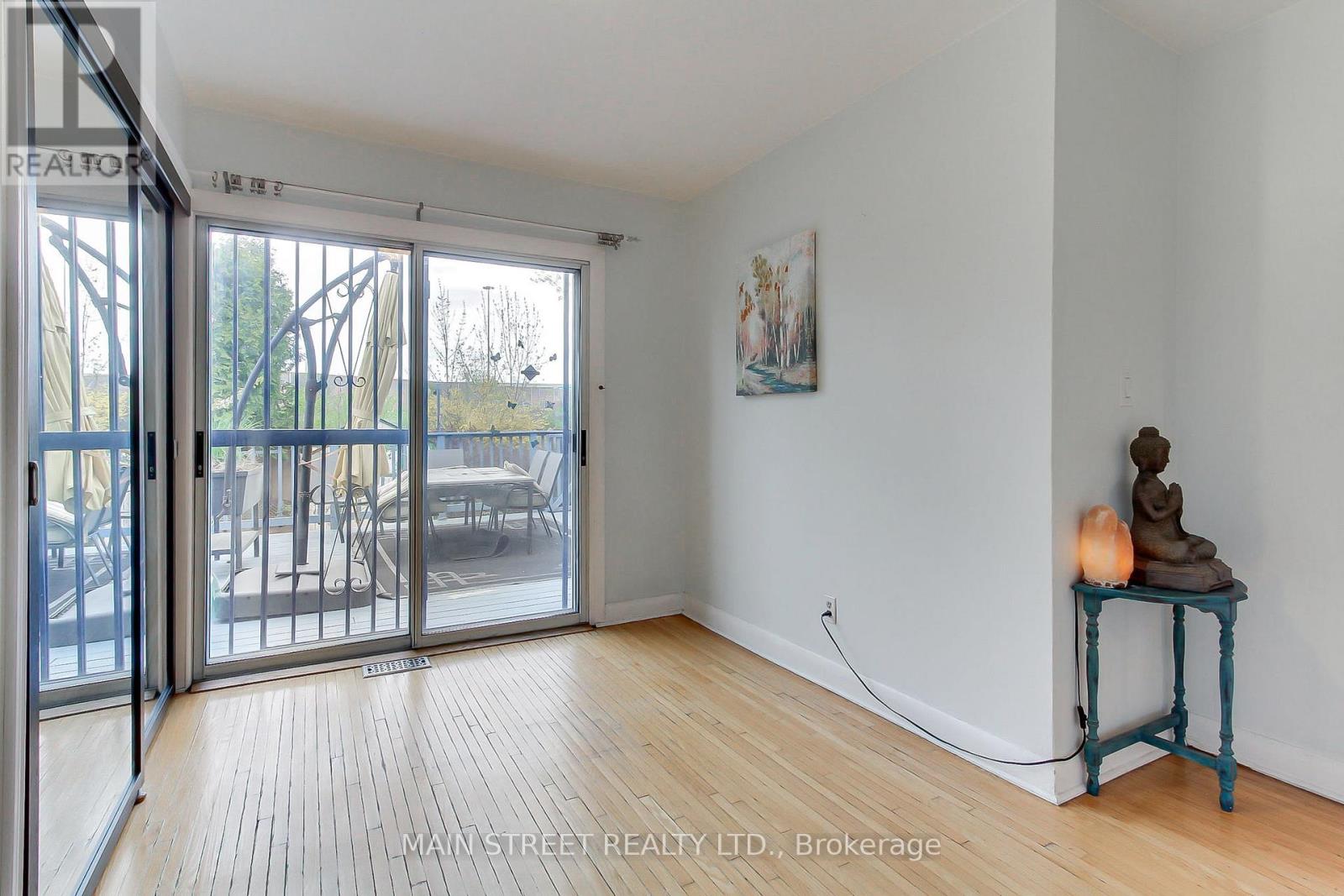 14 WESTHAMPTON DRIVE - 23