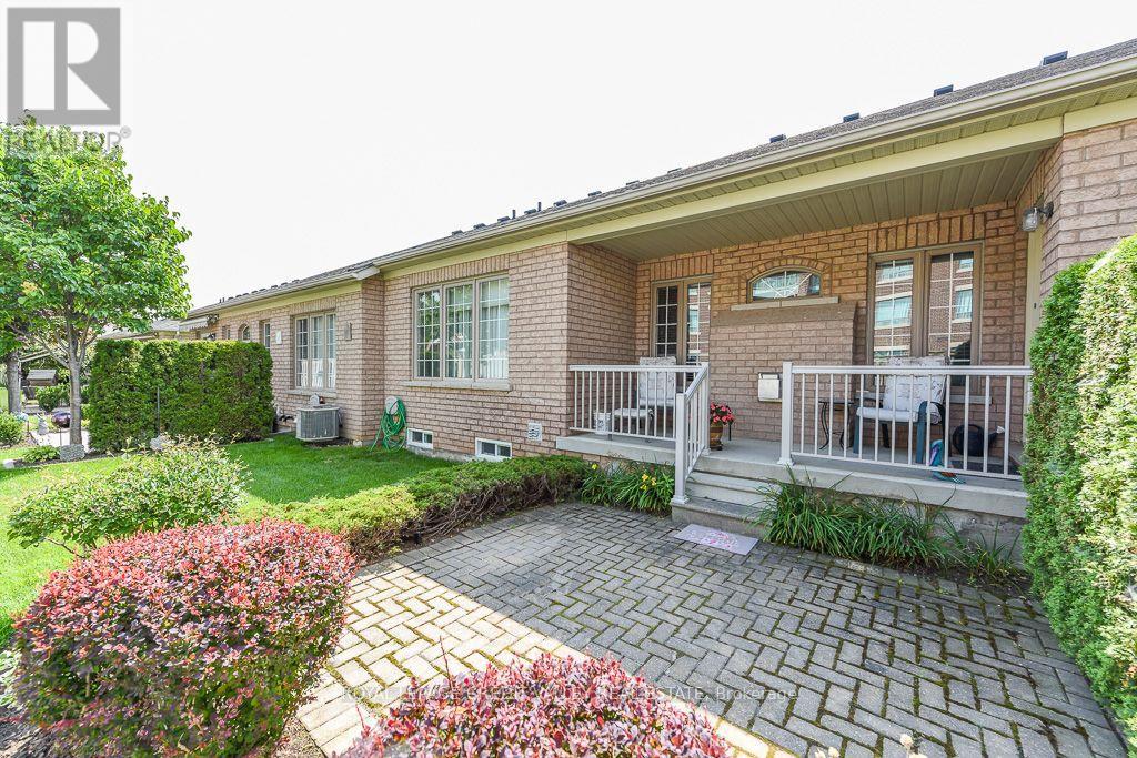 6 BALLERINA GARDENS - 18