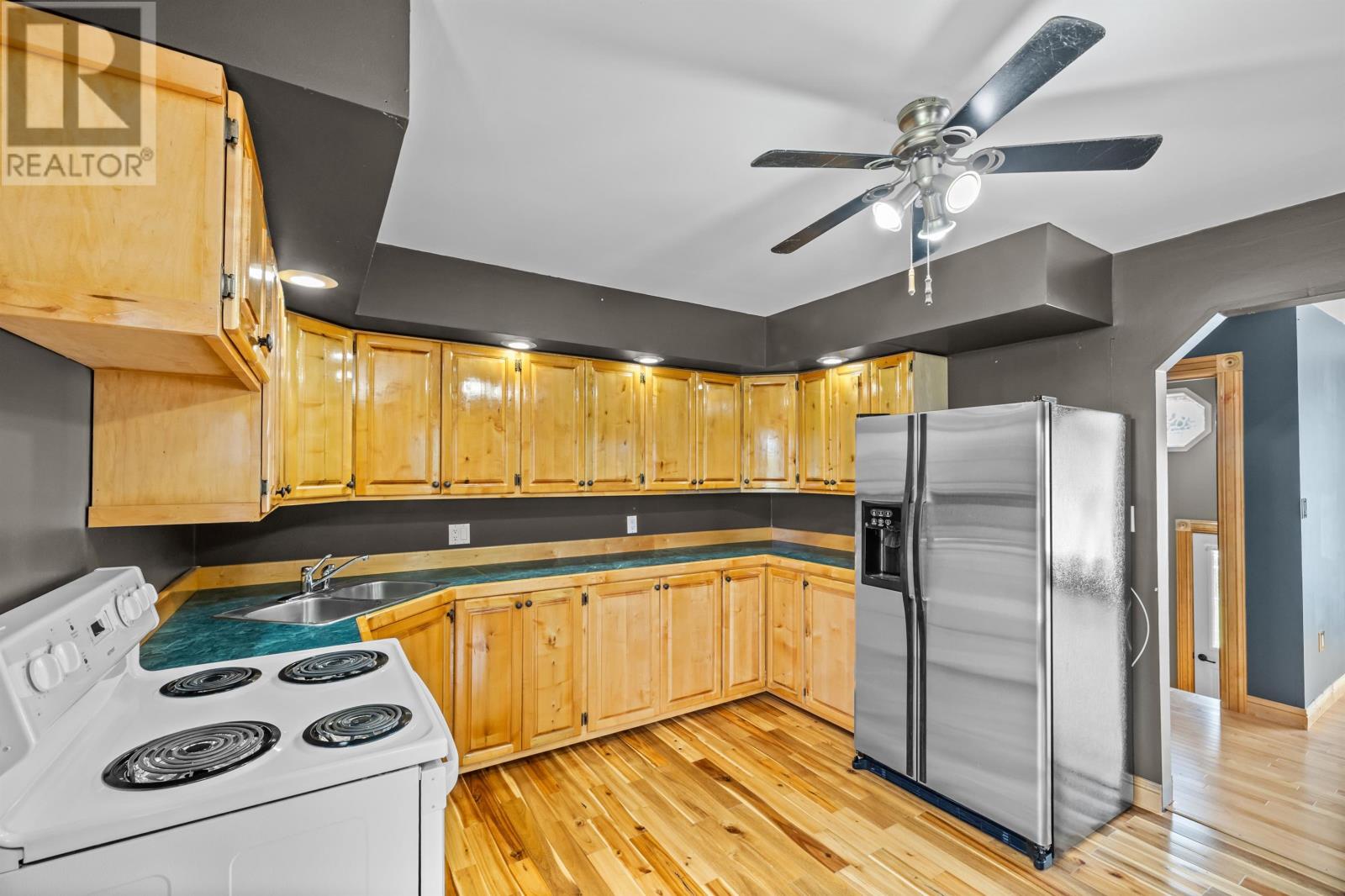 1366 Pownal Road - 13