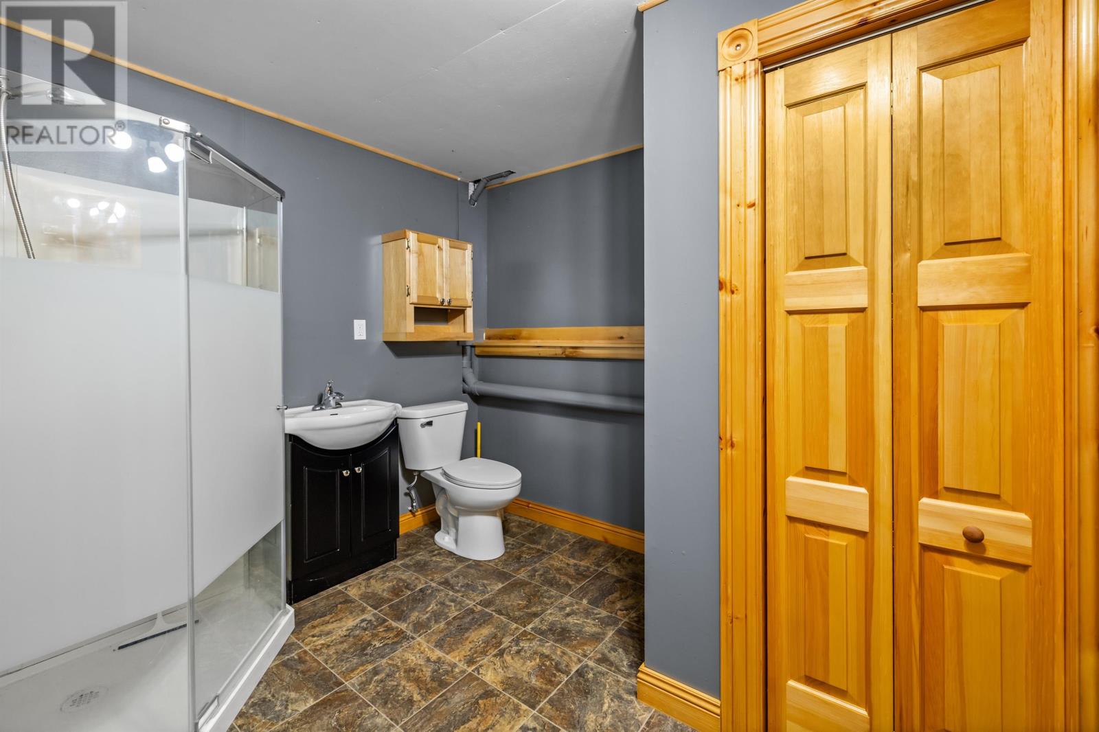1366 Pownal Road - 24