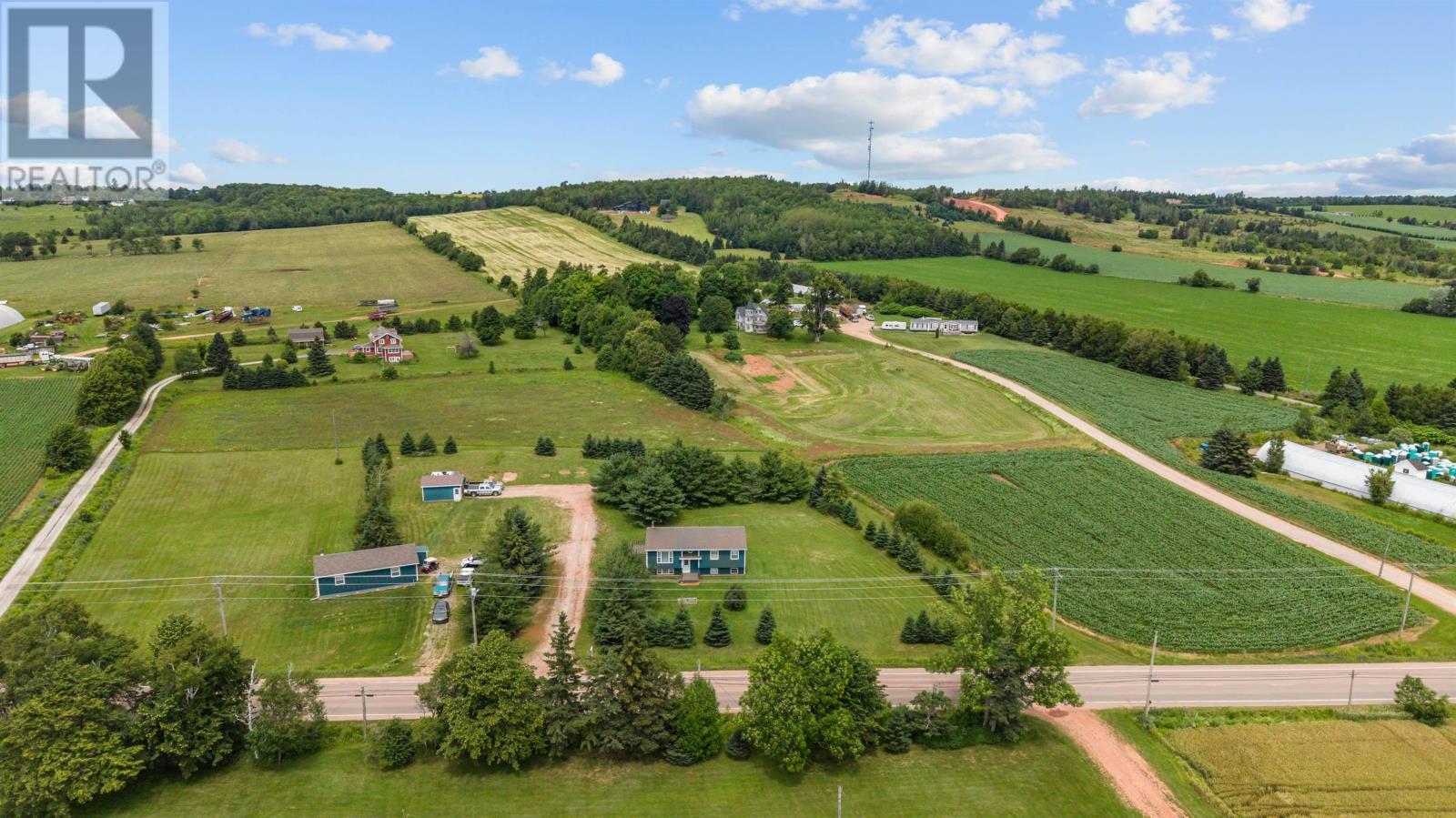 1366 Pownal Road - 44