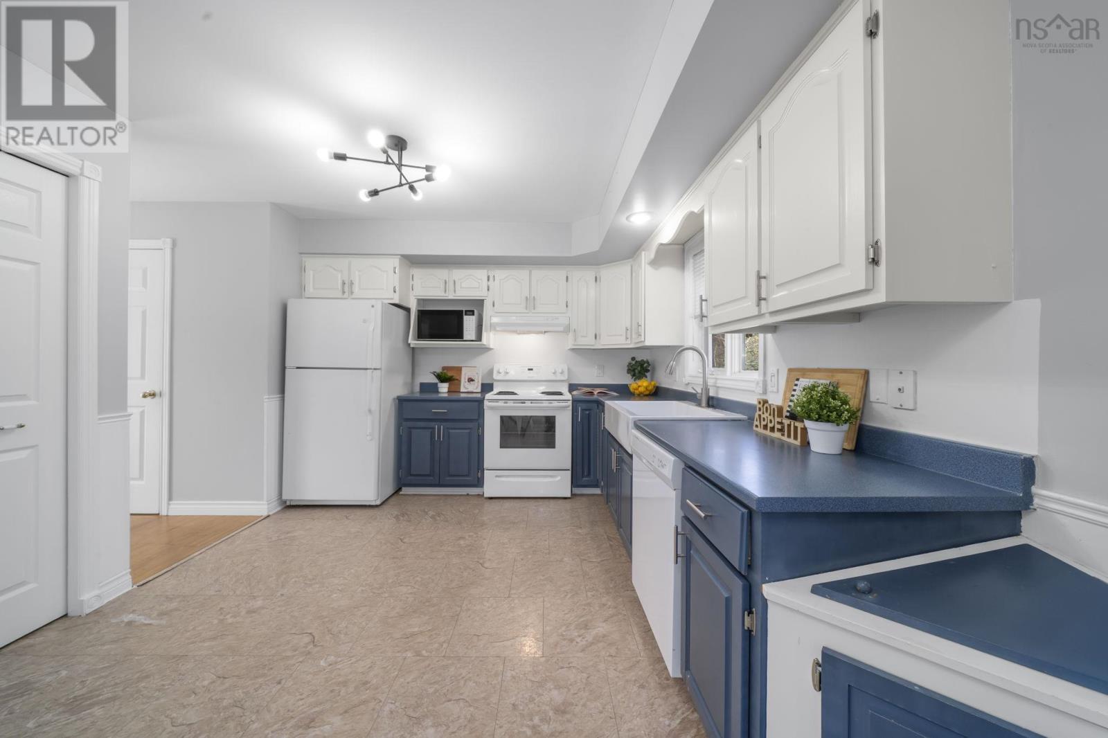 36 Headings Court - 16