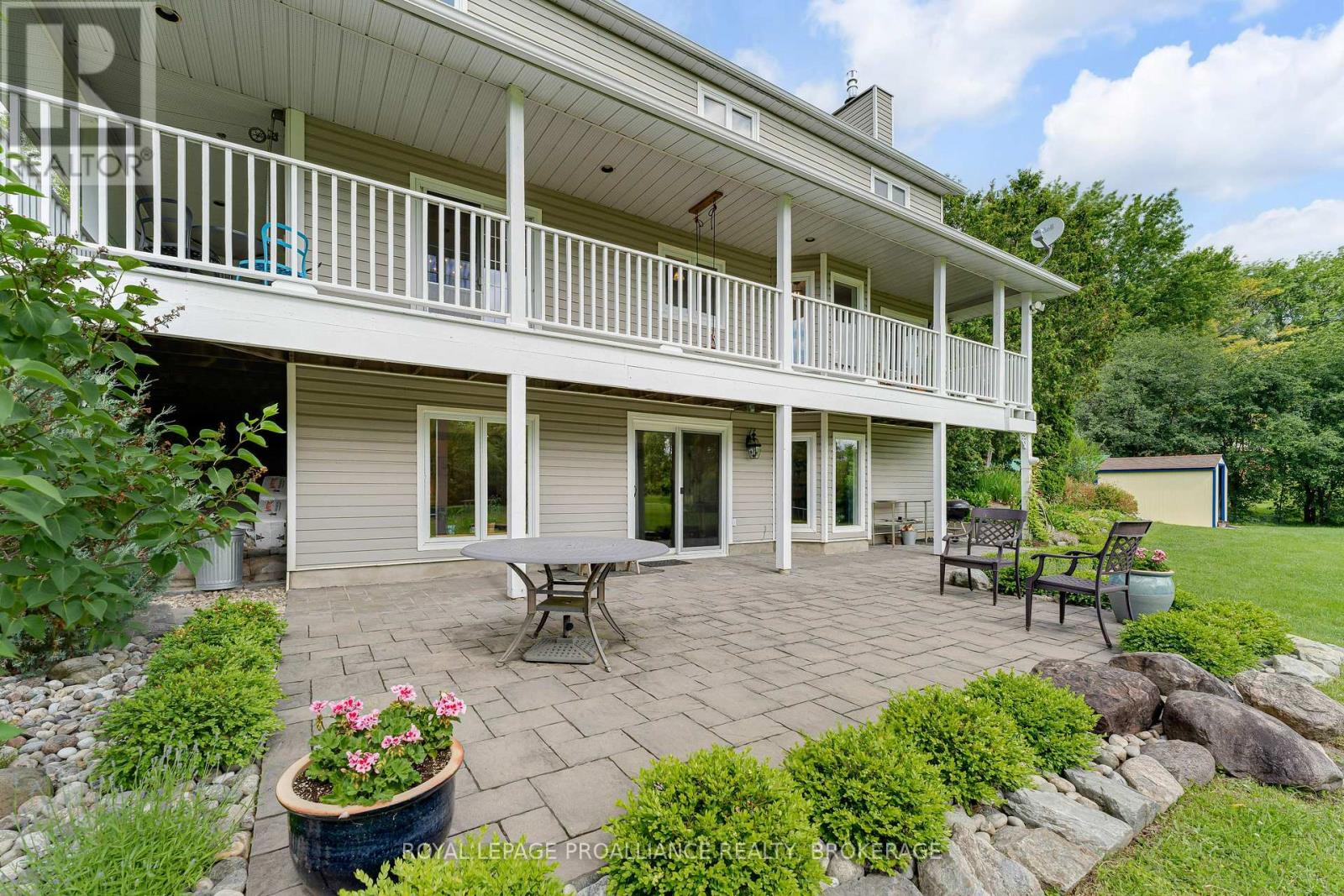 25 HOWE ISLAND FERRY ROAD - 36