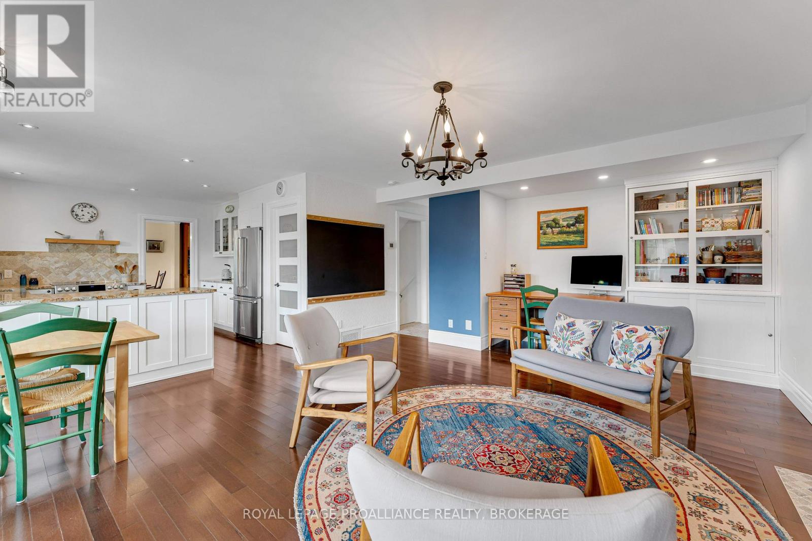 25 HOWE ISLAND FERRY ROAD - 9