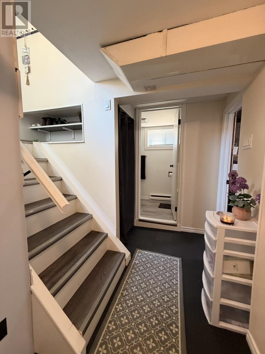 261 Balsam ST - Image 13