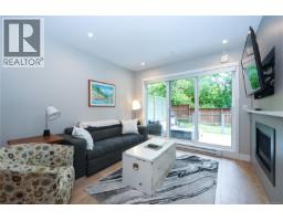 Living room - 204 1820 Maple Ave S, Sooke, BC V9Z0N9 Photo 7