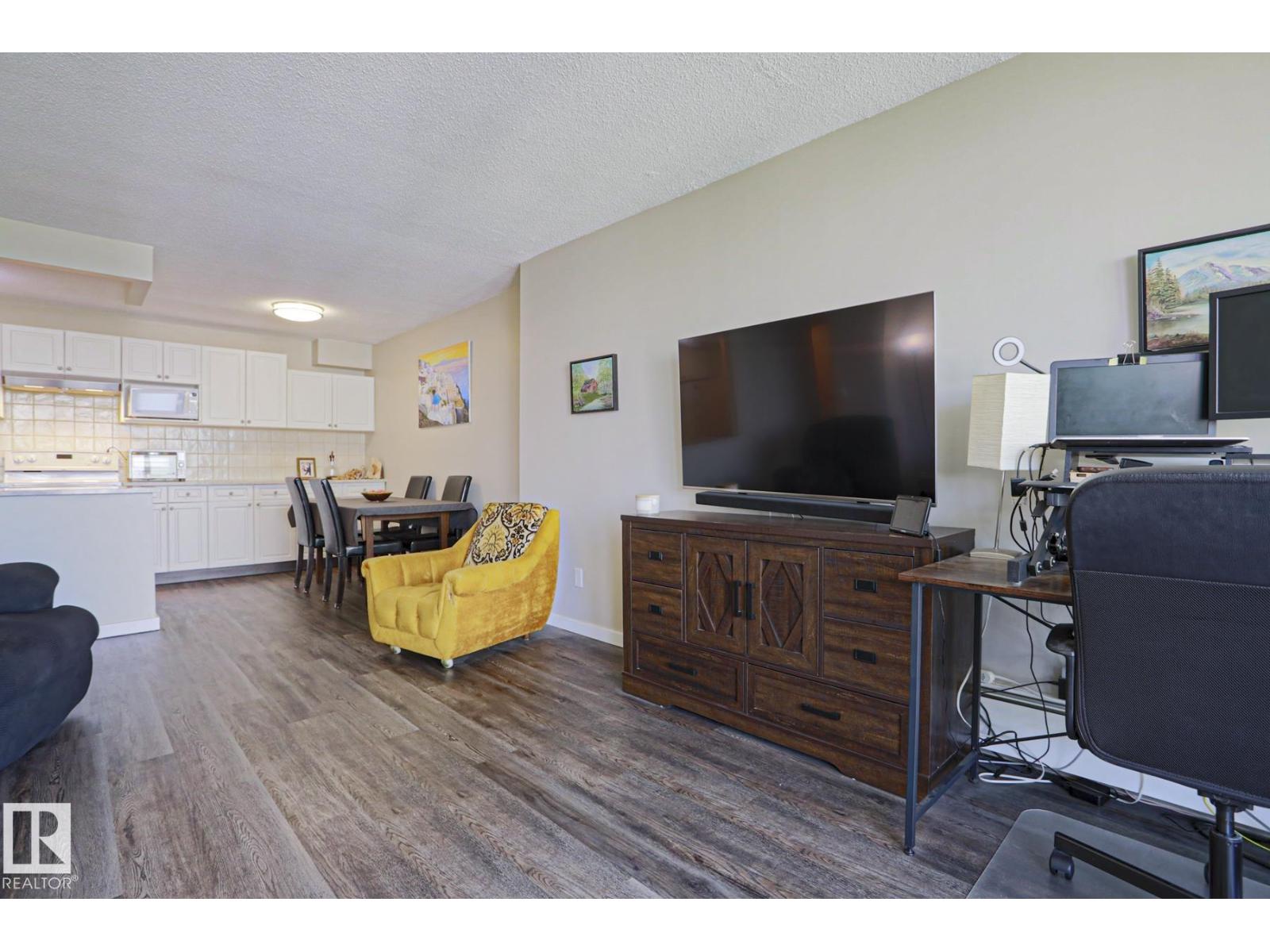 #1104 9835 113 ST NW - 13