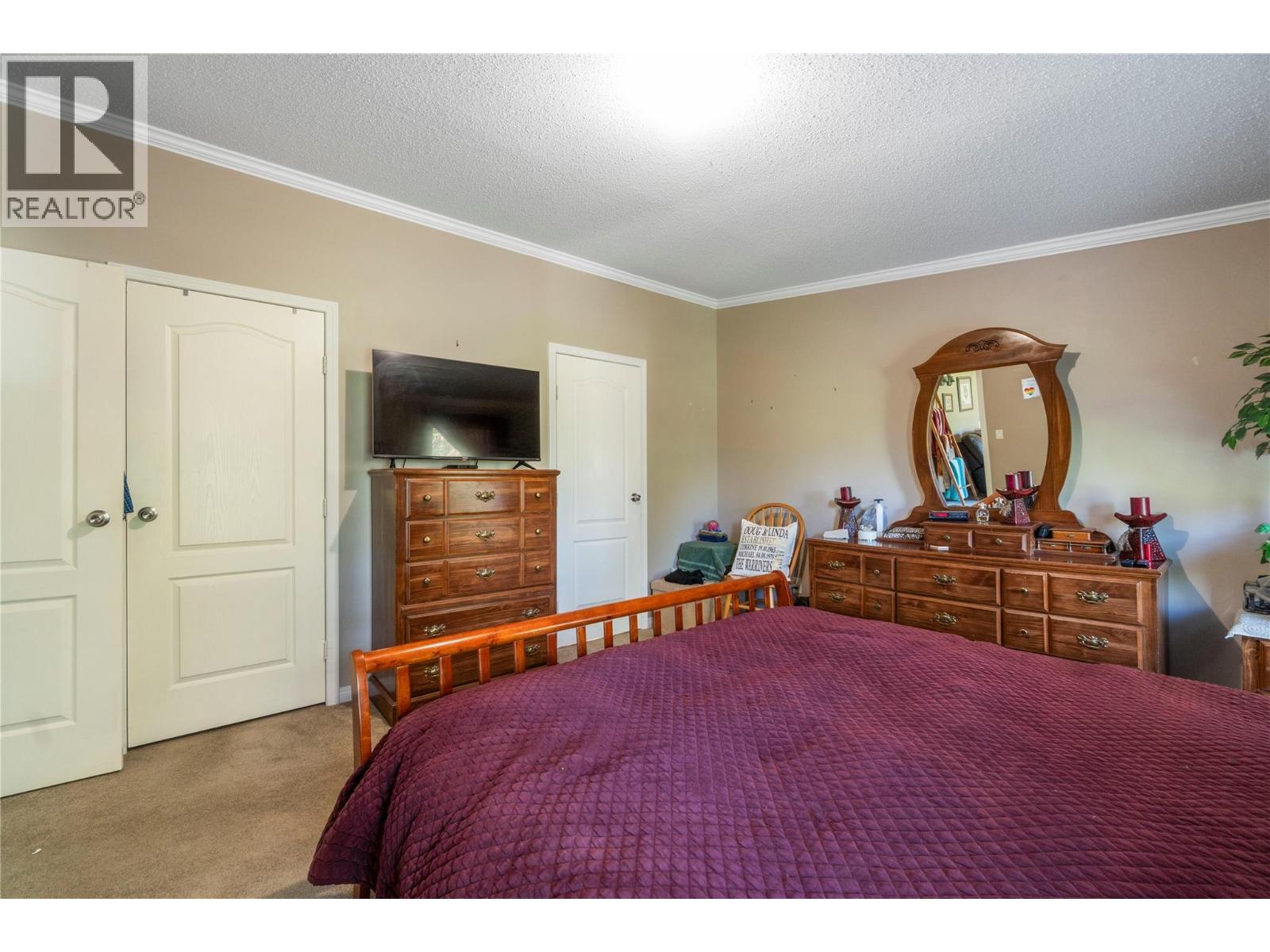 1034 Grandview Bench Road - 32