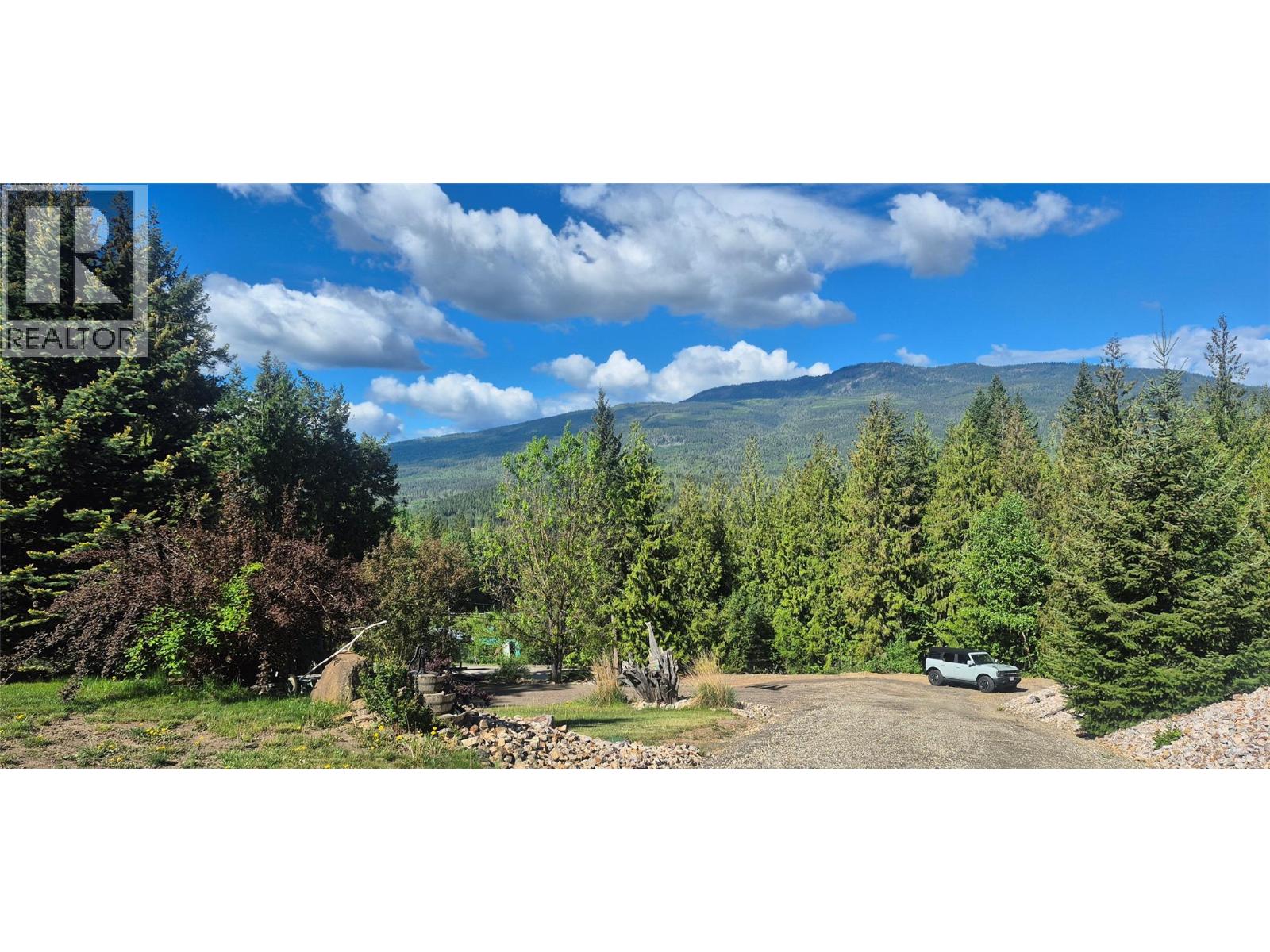 1034 Grandview Bench Road - 58